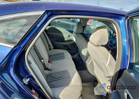 2021 Hyundai Sonata Se z USA, uszkodzony, nr VIN 5NPEG4JA9MH070444